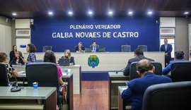Servidores da Câmara terão salários reajustados em 3,93%