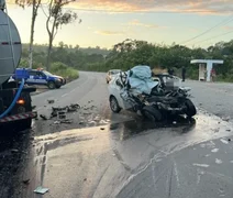 Sargento da PM morre em acidente entre carro e caminhão na BR-104 em Branquinha