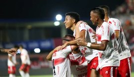 Série A logo ali: 6x0 sobre o Vitória faz CRB sonhar com acesso inédito