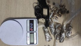 Adolescente é apreendido com arma, droga e outros materiais ilícitos em Maceió
