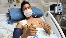 Maceioense de 18 anos afirma que irá se vacinar após ser entubado devido à Covid-19