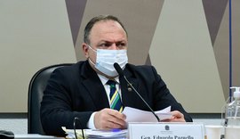 Pazuello diz que não recebeu ordens diretas de Bolsonaro sobre tratamento precoce