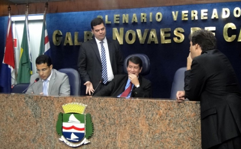 Vereadores desistem de eleição imediata na Câmara de Maceió