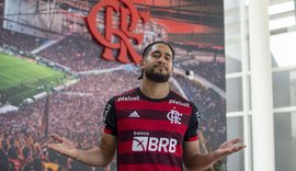 Flamengo anuncia a contratação do zagueiro Pablo, que estava na Rússia