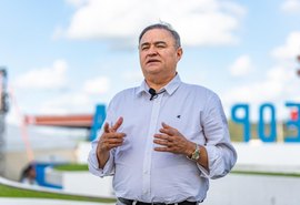 Caldas surpreende e anuncia que está se filiando ao União Brasil; veja o vídeo