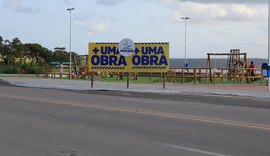 JHC entrega equipamento público com propaganda irregular no local
