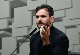'Quem tem voz na internet tem que falar contra', diz padre em CPI das Bets