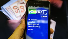 Caixa paga hoje auxílio para beneficiários nascidos em outubro
