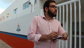 JHC exonera secretário da Educação em meio à crise; veja quem assume