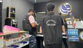 Procon Maceió autua seis lojas de celulares após denúncias