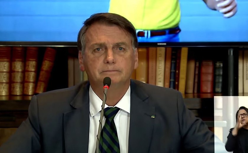 Bolsonaro critica aborto realizado por menina de 11 anos vítima de estupro