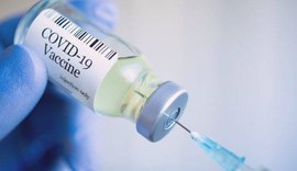 Vacina de Oxford contra coronavírus é segura e eficaz, diz estudo