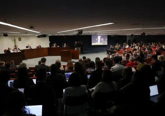 Em voto, Fux diz que ação deveria ter tramitado na primeira instância