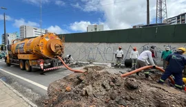 Viaduto João Lyra passa por obra de drenagem e trânsito é afetado nesta quarta (18)