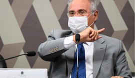 'Machões da internet ficam caladinhos na CPI', diz Renan Calheiros