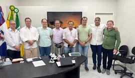 Unicafes-AL consegue concessão de terras para instalação de micro destilaria de álcool de mandioca no Agreste