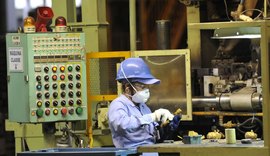 Indicador de incerteza da economia recua pelo sexto mês