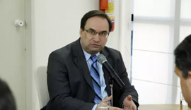 Luciano Barbosa afirma ter direito de estar nas urnas