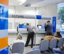 Caixa libera abono salarial para nascidos em novembro e dezembro