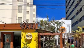 Restaurante Ôxe Maceió reabre em novo endereço com cardápio ampliado e clima de casa