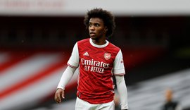 Atacante brasileiro do Arsenal é alvo de racismo em redes sociais
