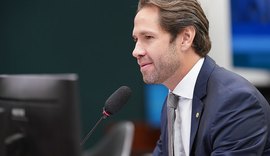 Deputado Pedro Vilela destaca entrega de imóveis pelo governo federal em Maceió