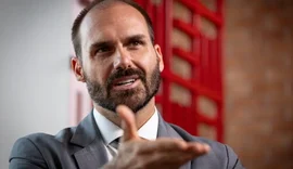 Eduardo Bolsonaro diz querer ser o candidato em 2026 se Jair não puder