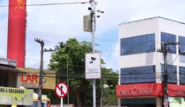 Infrações flagradas por câmeras de trânsito na Feirinha do Tabuleiro serão punidas com multa a partir de amanhã