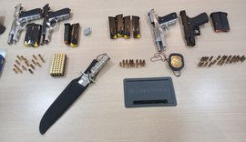 Operação encontra armas e munições em fazenda do acusado de assassinar primo em Pindoba