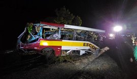Concluída operação de retirada de ônibus que caiu na Serra da Barriga em Alagoas