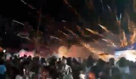 Explosão de fogos de artifício durante carreata deixa 24 fiéis feridos