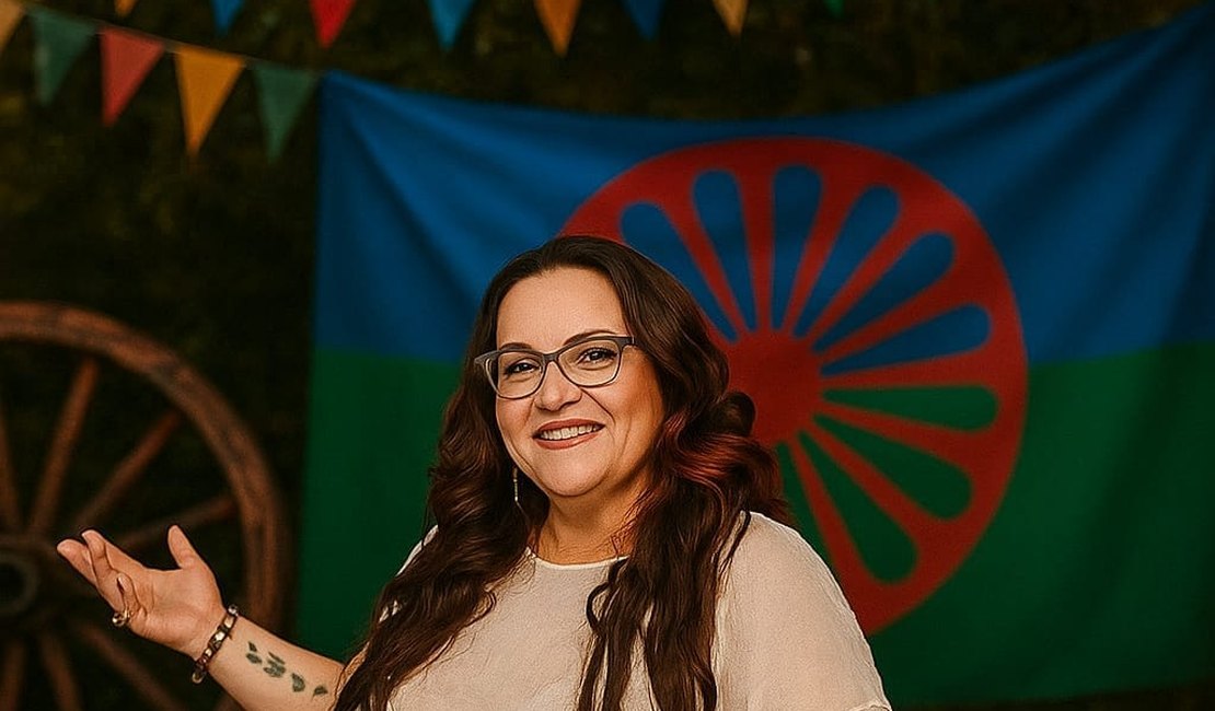 EXCLUSIVO: Érica Dias, a sensitiva dos famosos, revela o futuro de celebridades, anuncia nova pandemia e a volta do Programa Gitana Megastral!