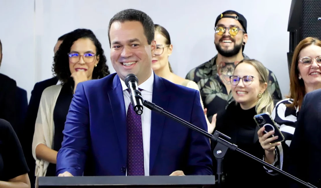 Como governo de Paulo Dantas combate fake news e democratiza veiculação institucional