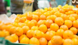 Laranja e café estão entre os produtos mais afetados pelas tarifas de Trump; confira