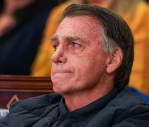 Bolsonaro completa um mês com tornozeleira eletrônica
