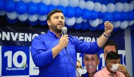 Em AL, prefeito sanciona aumento de 20% no próprio salário