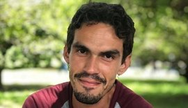 Estudante universitário é morto na porta de casa enquanto comemorava seu aniversário