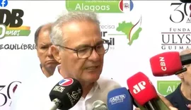 Renan Calheiros mantém “tradição” e prefere ficar fora da CPMI do INSS