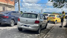 Foragido por tráfico de drogas é preso após abordagem veicular no Benedito Bentes, em Maceió