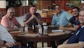 Presidente do PT Ricardo Barbosa comemora reunião com PC do B e PV