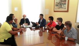 Distorção salarial entre servidores da Prefeitura de Penedo será corrigida, afirma prefeito