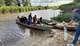 Saint Louis: polícia usa canoa para alcançar último alvo de operação no interior de AL