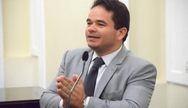 Reeleição de Marcelo Victor na ALE afirma seu grupo em AL