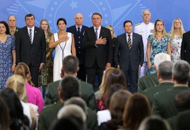 Em evento, presidente destaca papel das Forças Armadas