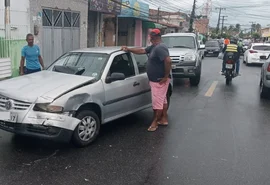 Câmera flagra batida causada por motorista embriagado no Jacintinho