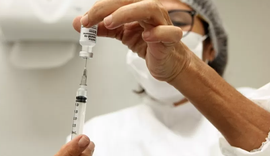 Alagoas já aplicou 1.369 doses de reforço contra Covid-19