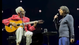 Djavan é convidado surpresa de show de Gilberto Gil