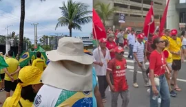 Manifestações da direita e esquerda com pautas opostas são realizadas no 7 de Setembro, em Maceió