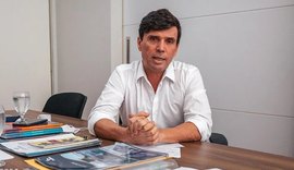 Ex-prefeito é confirmado para assumir secretaria no governo do Estado
