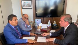 Júlio Cezar se reúne com Marx Beltrão e anuncia mais investimentos para Palmeira